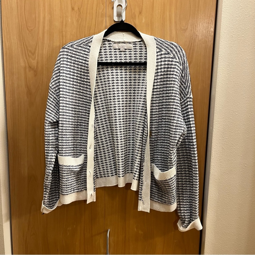 LOFT Blue and White Patterned Cardigan